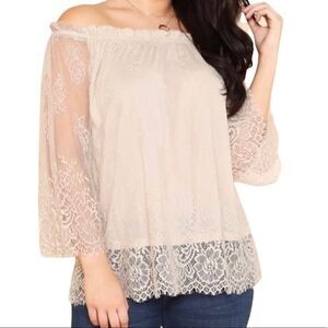 SALE ❗️ She & Sky Off Shoulder Lace‎ Blouse